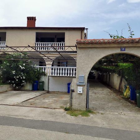 Apartma Soncek Premantura Exterior foto